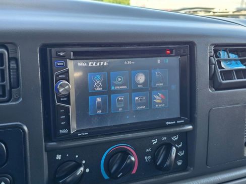 Used 2004 Ford F250 Lariat AWD/4WD image 33