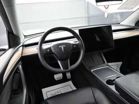 Used 2023 Tesla Model Y Performance AWD/4WD image 32