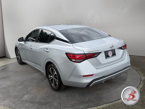 Used 2023 Nissan Sentra SV FWD image 5