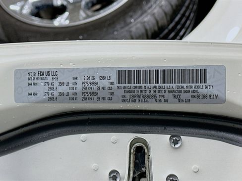 Used 2016 RAM 1500 Laramie w/ Convenience Group image 12