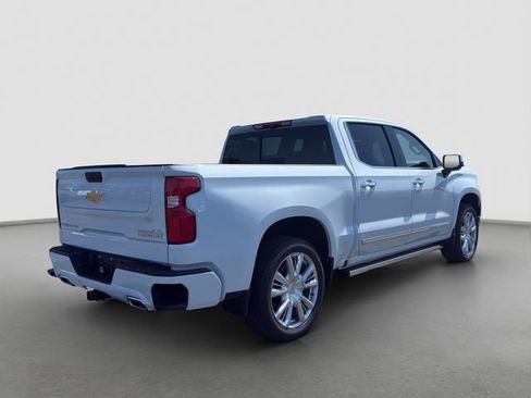 New 2026 Chevrolet Silverado 1500 High Country AWD/4WD image 6