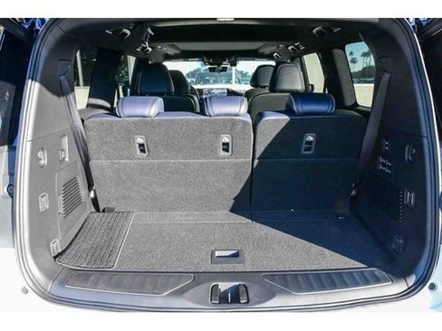 New 2026 INFINITI QX80 4WD w/ Sport Exterior Package image 25