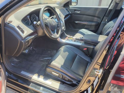 Used 2015 Acura TLX V6 w/ Technology Package FWD image 25