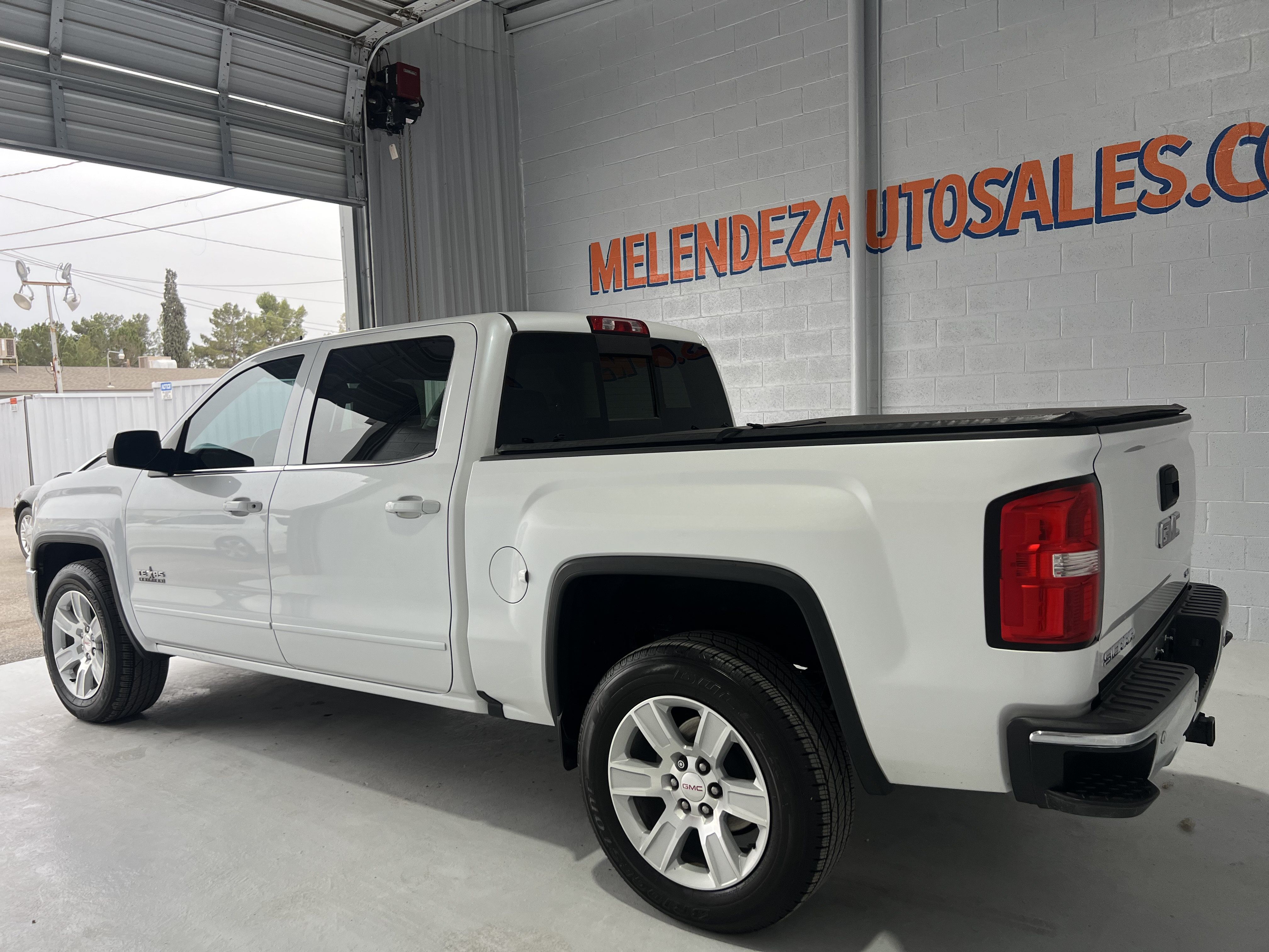 Used 2017 GMC Sierra 1500 SLE w/ Texas SLE Value Package RWD image 3