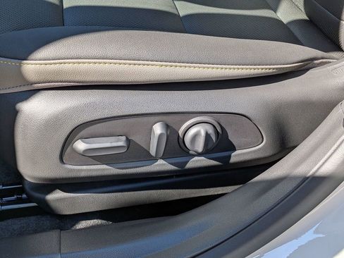 New 2026 Chevrolet Trax ACTIV image 17