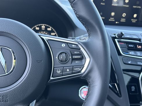 New 2025 Acura RDX SH-AWD image 18