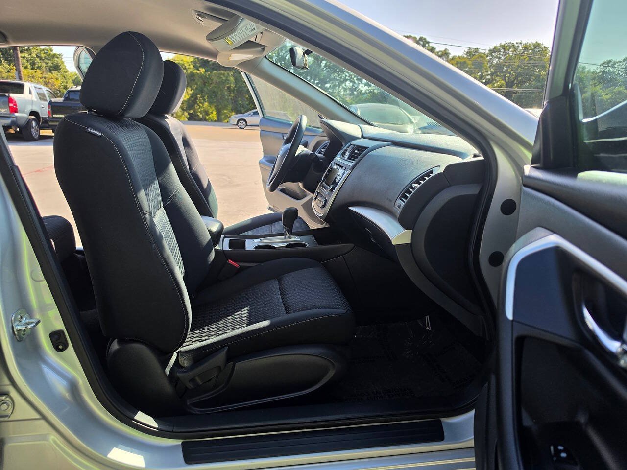 Used 2016 Nissan Altima 2.5 S w/ Power Driver Seat Package FWD image 30