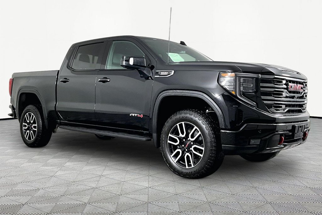 Used 2026 GMC Sierra 1500 AT4 w/ AT4 Premium Package AWD/4WD image 3