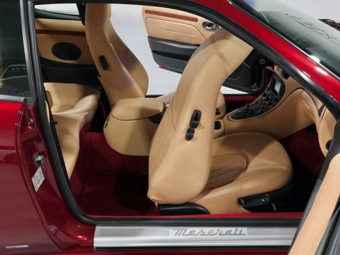 Used 2003 Maserati Coupe RWD image 47