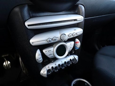 Used 2010 MINI Cooper S image 44