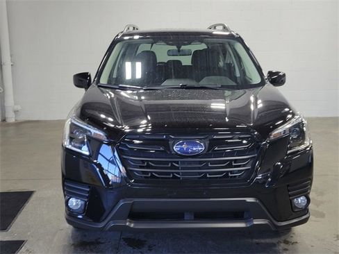 Certified 2022 Subaru Forester Premium image 3