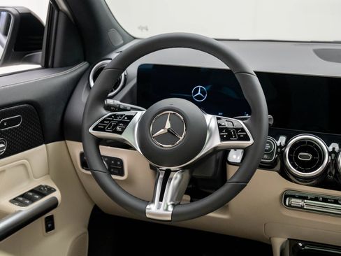 New 2026 Mercedes-Benz GLA 250 4MATIC image 10