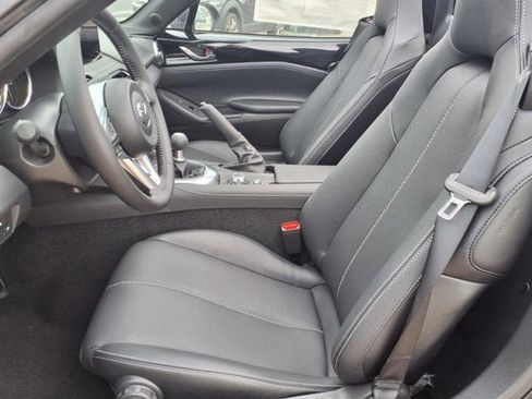 New 2025 MAZDA MX-5 Miata RF Grand Touring image 3