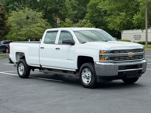Used 2018 Chevrolet Silverado 2500 W/T w/ WT Fleet Convenience Package RWD image 4