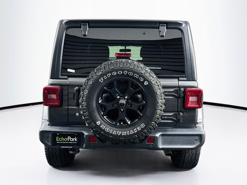 Used 2020 Jeep Wrangler Unlimited Sport AWD/4WD image 7