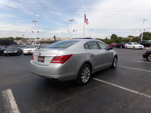Used 2016 Buick LaCrosse Leather FWD image 6