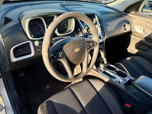 Used 2016 Chevrolet Equinox LS image 10
