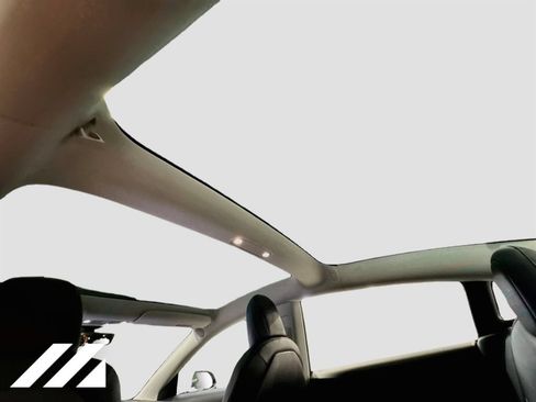 Used 2018 Tesla Model 3 Long Range AWD/4WD image 22