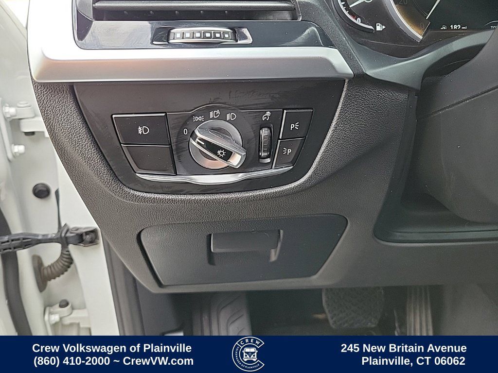Used 2019 BMW X3 xDrive30i w/ Driving Assistance Package AWD/4WD image 41