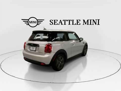 Used 2022 MINI Cooper SE FWD image 11
