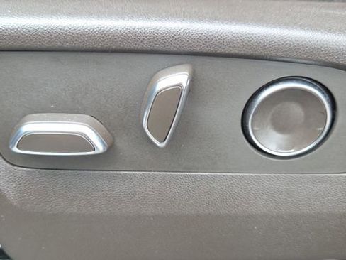 Used 2023 GMC Yukon XL Denali w/ LPO, Floor Liner Package image 31