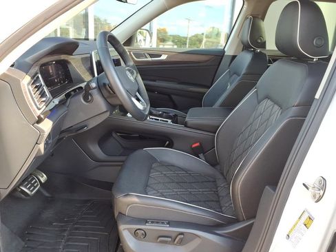 Used 2026 Volkswagen Atlas SEL Premium R-Line AWD/4WD image 7