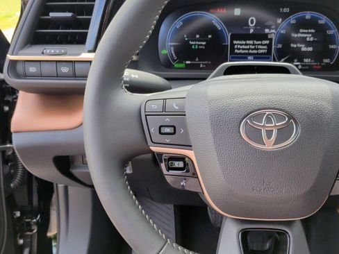 New 2026 Toyota Crown AWD/4WD image 13