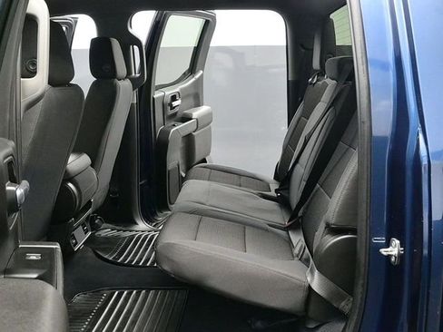 Used 2019 Chevrolet Silverado 1500 Custom Trail Boss w/ Custom Convenience Package image 15