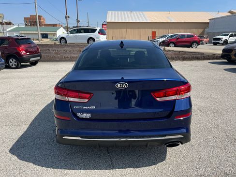 Used 2020 Kia Optima LX image 4