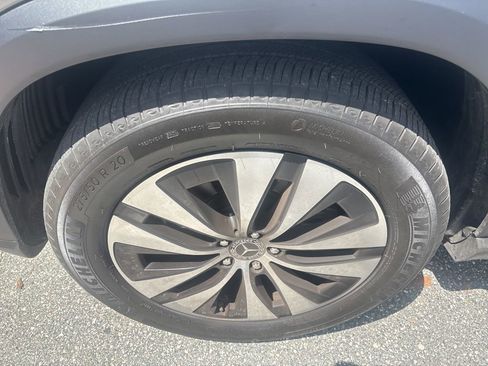 Used 2024 Mercedes-Benz GLE 350 4MATIC image 14