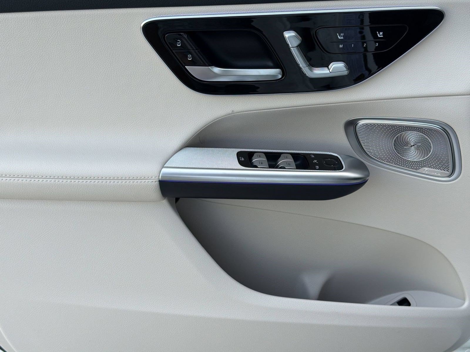 Used 2026 Mercedes-Benz GLC 300 4MATIC image 14