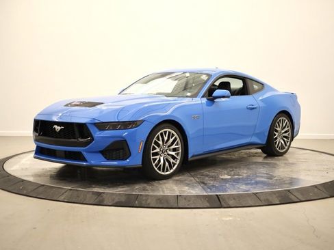 Used 2026 Ford Mustang GT Premium image 7