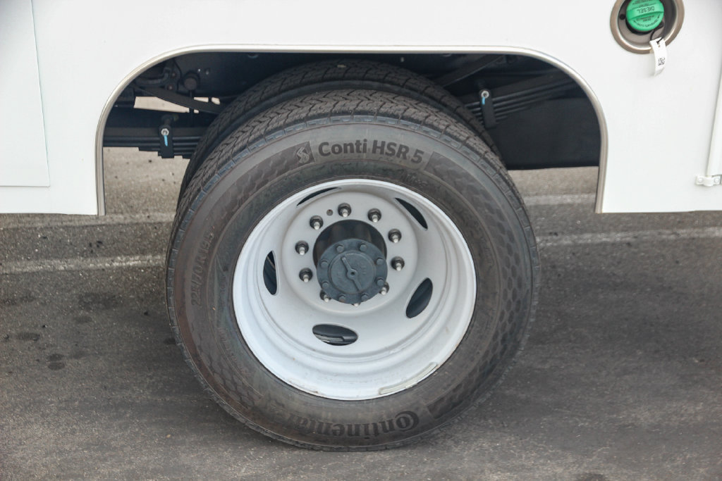 New 2026 Ford F550 4x4 SuperCab Super Duty image 15