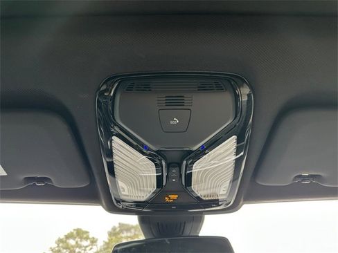 Used 2022 BMW X5 xDrive40i w/ Luxury Seating Package image 28