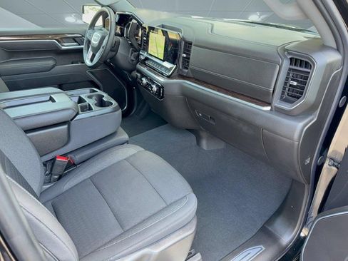 Used 2026 GMC Sierra 1500 Elevation w/ Elevation Select Package AWD/4WD image 31