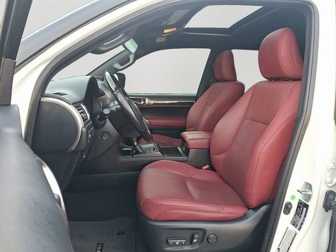 Used 2023 Lexus GX 460 Premium image 14