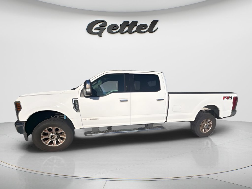 Used 2018 Ford F350 XLT w/ XLT Premium Package AWD/4WD image 3