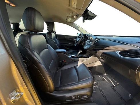 Used 2024 Chevrolet Malibu LT image 12