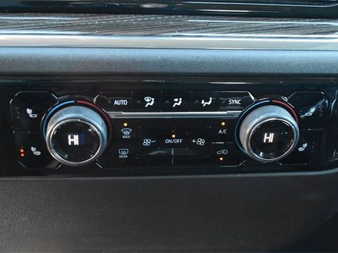 Used 2023 Chevrolet Silverado 1500 LT Trail Boss image 30