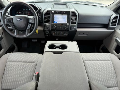 Used 2019 Ford F150 XLT w/ Trailer Tow Package image 14