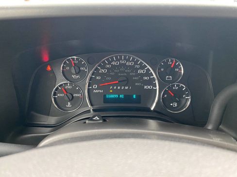 Used 2018 Chevrolet Express 3500 LS image 13