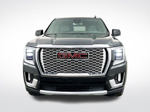 Used 2024 GMC Yukon Denali image 2