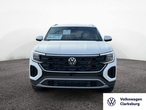 New 2026 Volkswagen Atlas Cross Sport SE AWD/4WD image 8