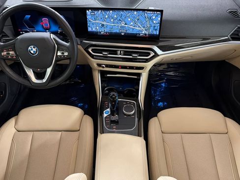 Used 2023 BMW i4 eDrive35 image 3