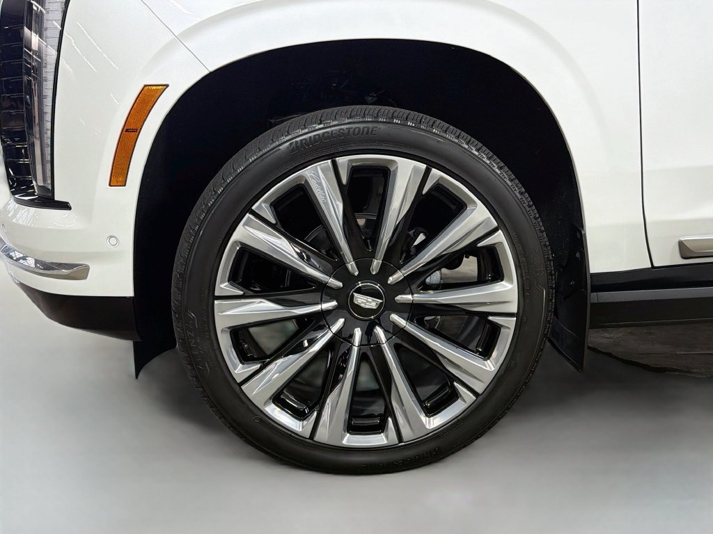 Used 2025 Cadillac Escalade Premium Luxury w/ Touring Package AWD/4WD image 36