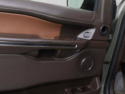Used 2024 Ford Expedition King Ranch AWD/4WD image 20
