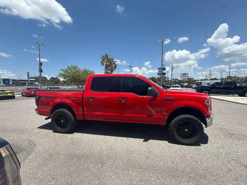 Used 2017 Ford F150 XLT AWD/4WD image 6