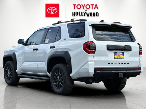 New 2026 Toyota 4Runner SR5 RWD image 6
