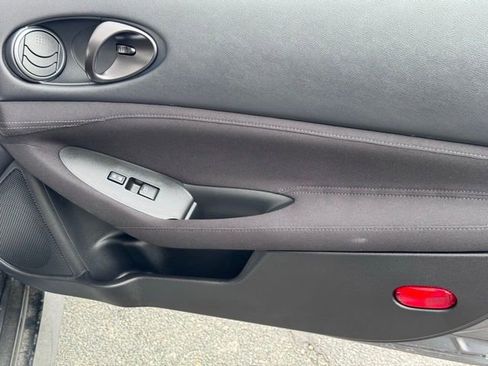 Used 2024 Nissan Z Sport image 7