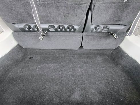 Used 2020 Chrysler Pacifica Touring-L Plus w/ Tire & Wheel Group image 80